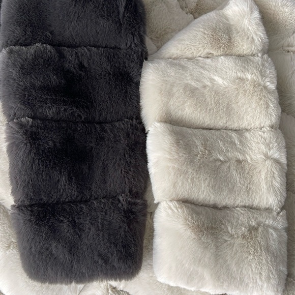 BCBGMAXAZRIA Charcoal Faux Fur Hooded Coat Size S - Picture 13 of 13